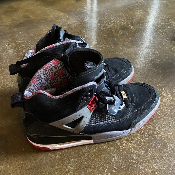 jordan spizike varsity red